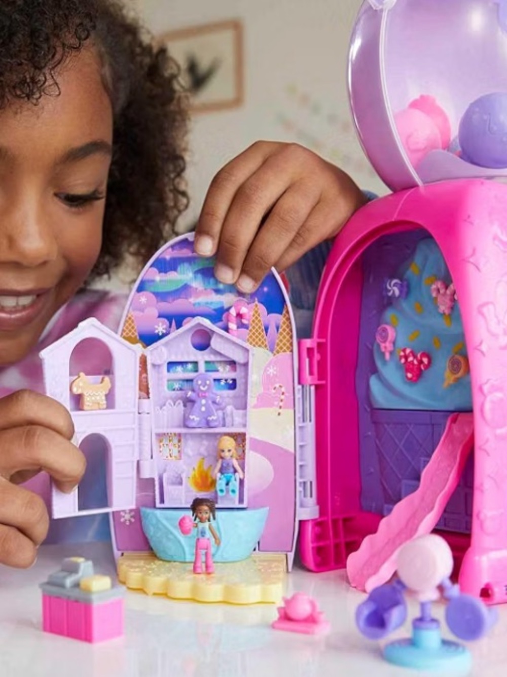 Polly Pocket Gumball Bear Playset - Pink & Purple - Picture 6 of 7